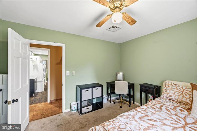 61 NATALIE LN, Harpers Ferry, WV 25425