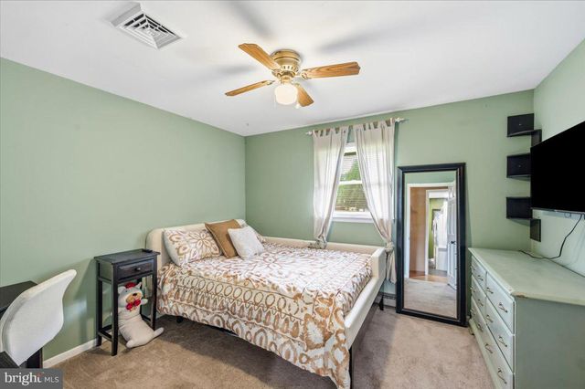 61 NATALIE LN, Harpers Ferry, WV 25425