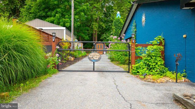 61 NATALIE LN, Harpers Ferry, WV 25425