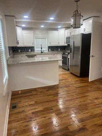401 E 17th Street, Rome, GA 30161