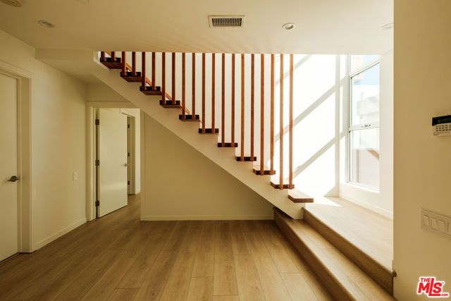 18225 Coastline Drive, Malibu, CA 90265