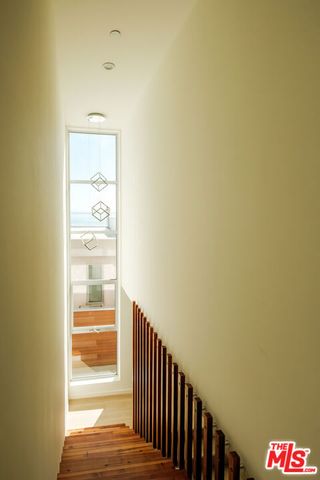 18225 Coastline Drive, Malibu, CA 90265