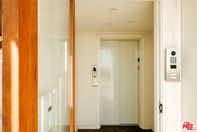 18225 Coastline Drive, Malibu, CA 90265