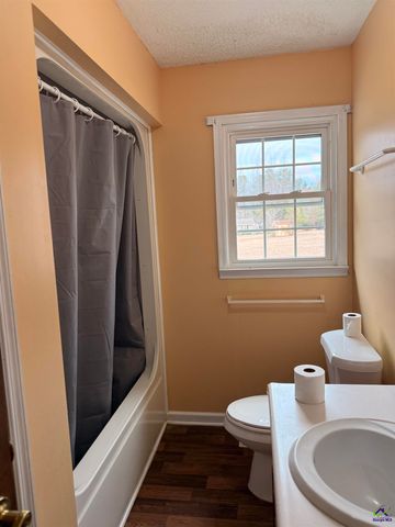 1025 Ralph Mullis Road, Rentz, GA 31075