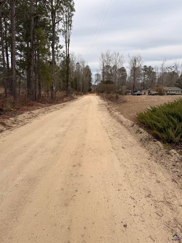 1025 Ralph Mullis Road, Rentz, GA 31075