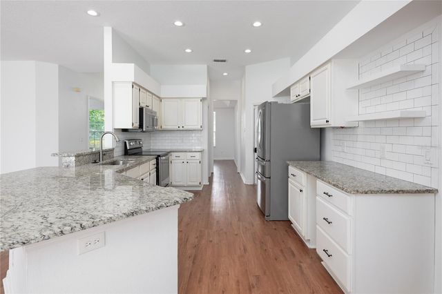 1966 WESTBOURNE DRIVE, Oviedo, FL 32765
