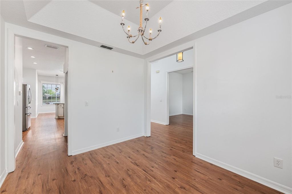 Image 19 of property listing at 1966 WESTBOURNE DRIVE, Oviedo, FL 32765