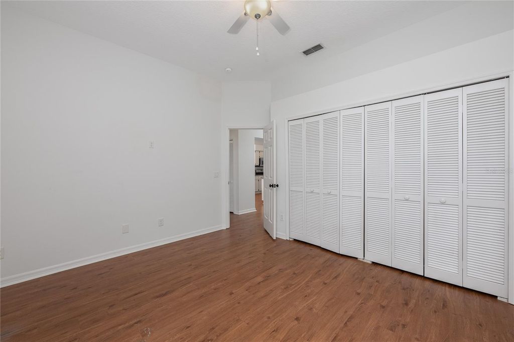 Image 35 of property listing at 1966 WESTBOURNE DRIVE, Oviedo, FL 32765