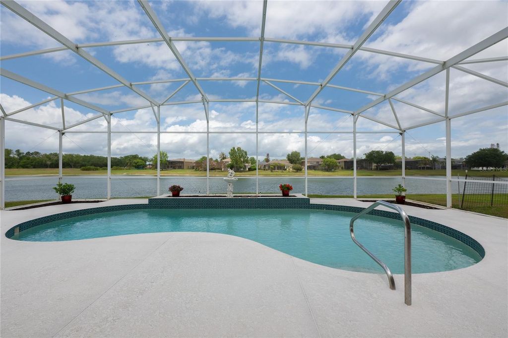 Image 43 of property listing at 1966 WESTBOURNE DRIVE, Oviedo, FL 32765