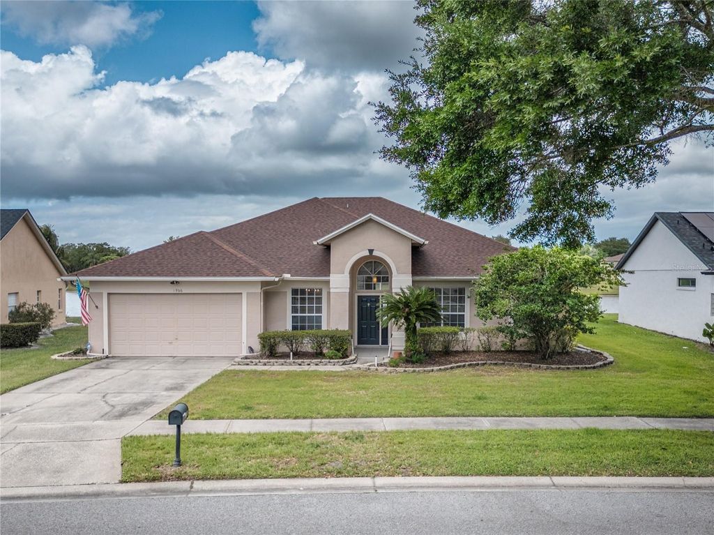 Image 47 of property listing at 1966 WESTBOURNE DRIVE, Oviedo, FL 32765