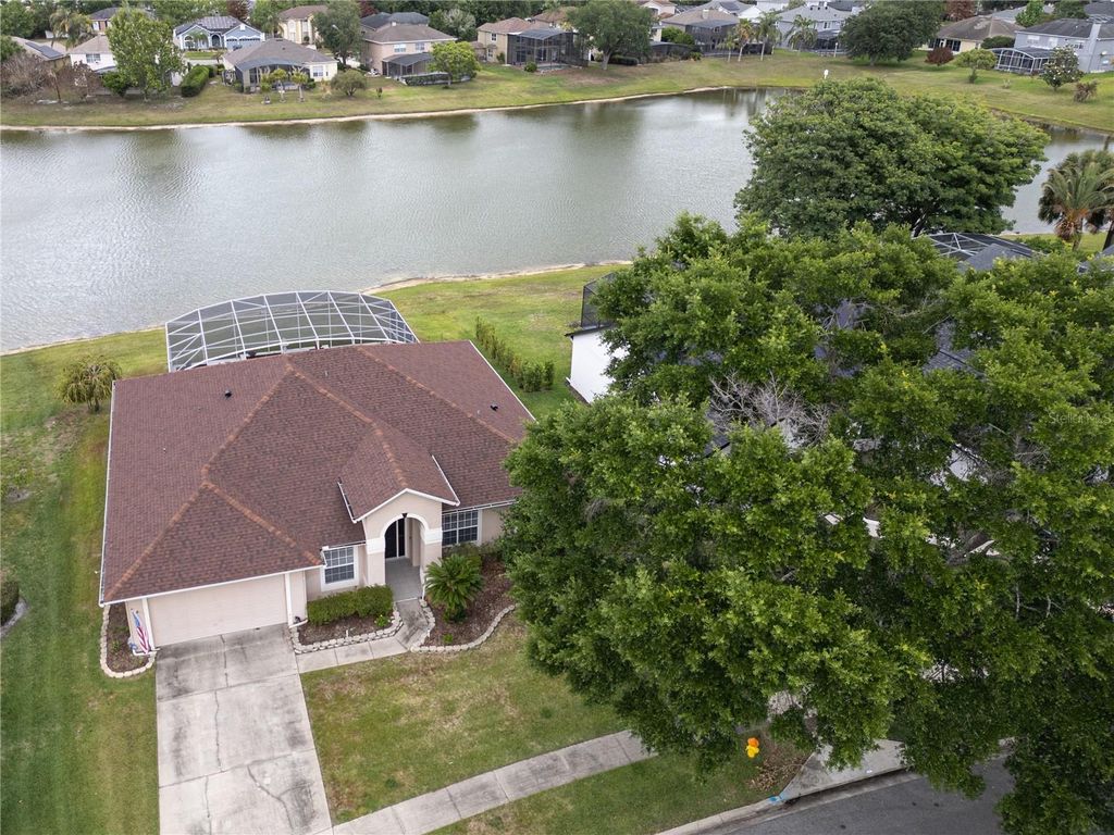 Image 49 of property listing at 1966 WESTBOURNE DRIVE, Oviedo, FL 32765