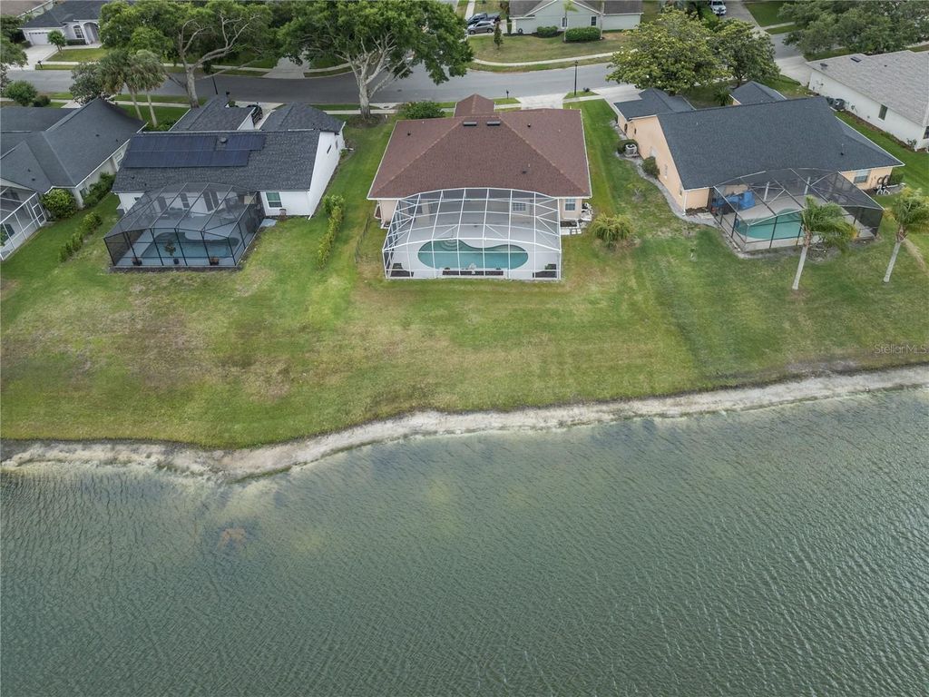 Image 51 of property listing at 1966 WESTBOURNE DRIVE, Oviedo, FL 32765