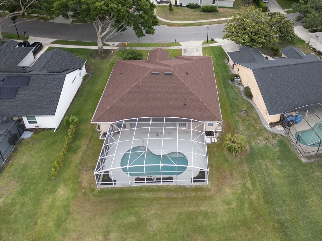 Image 52 of property listing at 1966 WESTBOURNE DRIVE, Oviedo, FL 32765