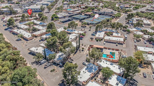 1105 S Calle De Las Casitas, Green Valley, AZ 85614