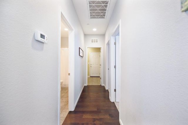 1423 High Noon Dr, Plumas Lake, CA 95961