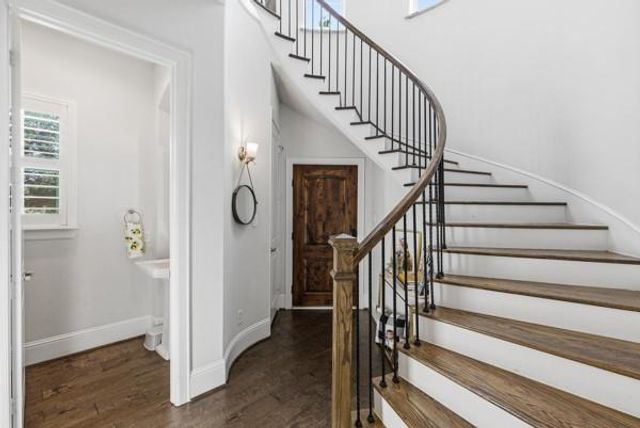 2302 Fall Run Drive, Houston, TX 77055