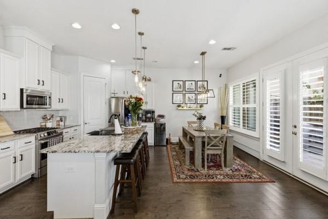 2302 Fall Run Drive, Houston, TX 77055
