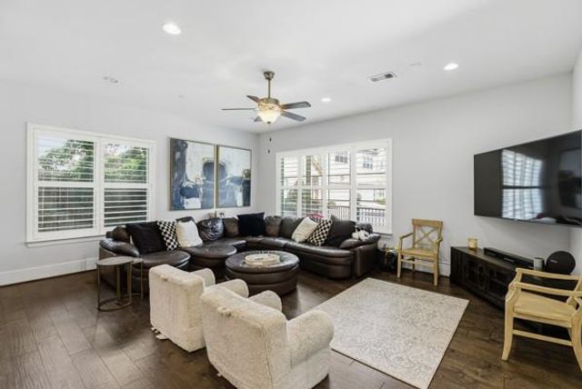 2302 Fall Run Drive, Houston, TX 77055
