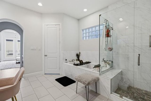 2302 Fall Run Drive, Houston, TX 77055