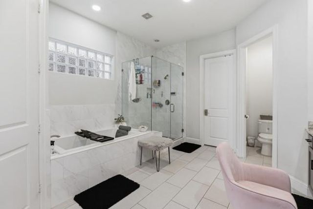 2302 Fall Run Drive, Houston, TX 77055