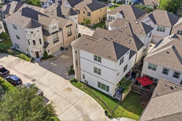 2302 Fall Run Drive, Houston, TX 77055