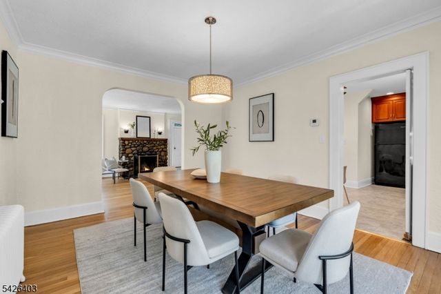 712 Forest Ave, Westfield Town, NJ 07090