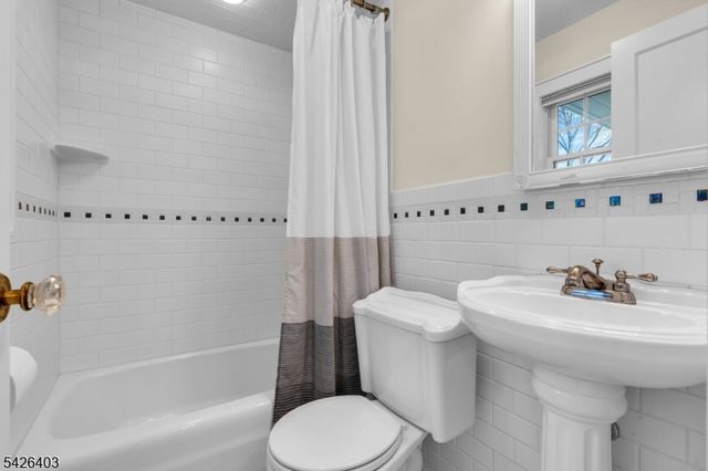 712 Forest Ave, Westfield Town, NJ 07090