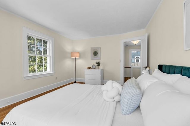 712 Forest Ave, Westfield Town, NJ 07090