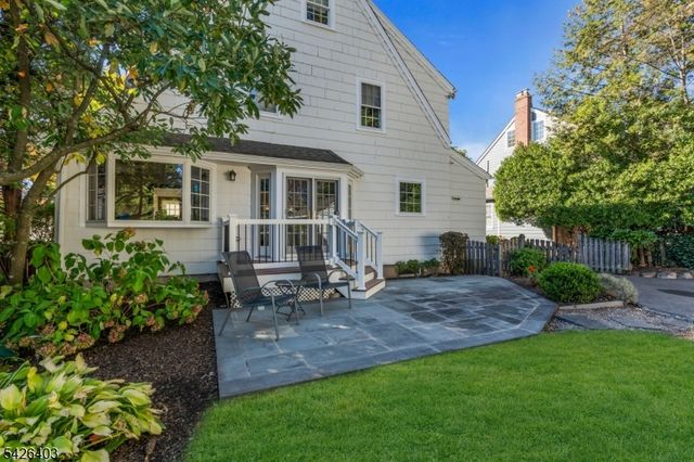 712 Forest Ave, Westfield Town, NJ 07090