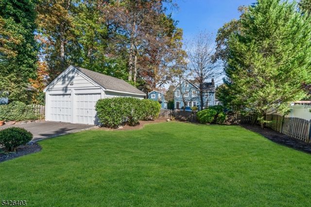 712 Forest Ave, Westfield Town, NJ 07090