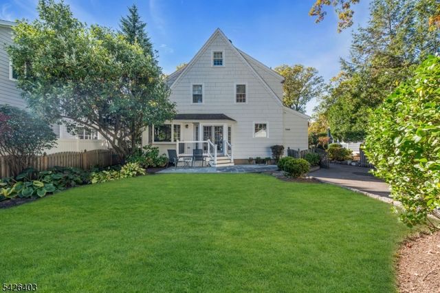 712 Forest Ave, Westfield Town, NJ 07090