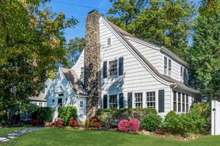 712 Forest Ave, Westfield Town, NJ 07090