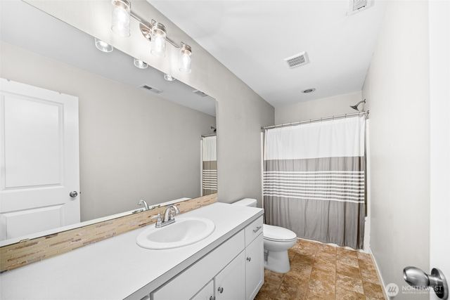 9048 Aster Street SE, Tumwater, WA 98501