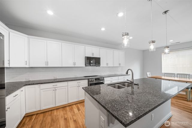 9048 Aster Street SE, Tumwater, WA 98501