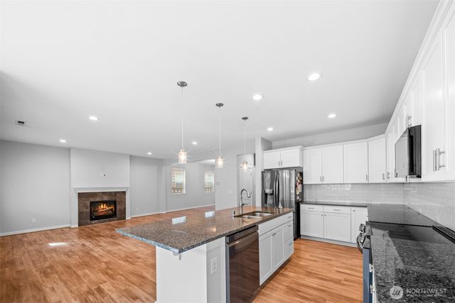 9048 Aster Street SE, Tumwater, WA 98501