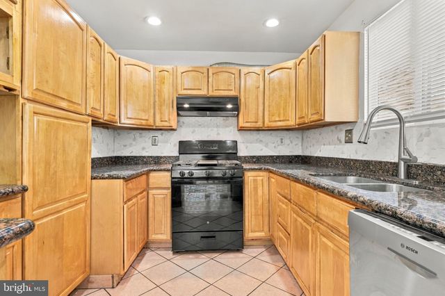 2845 WOODBRIDGE RD, Philadelphia, PA 19114