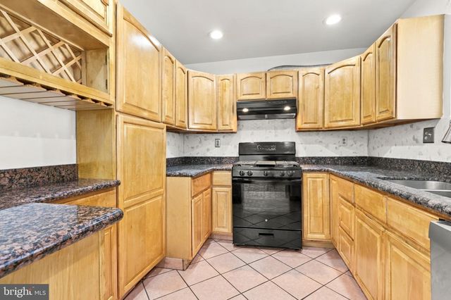 2845 WOODBRIDGE RD, Philadelphia, PA 19114