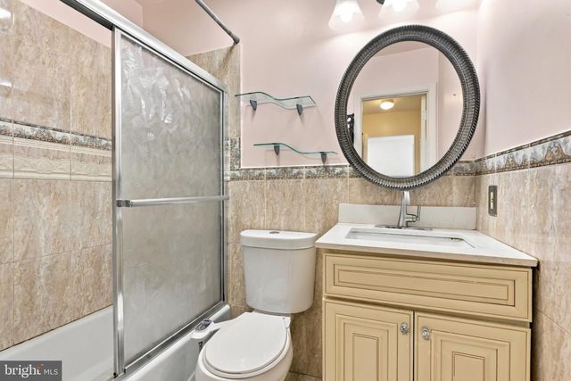 2845 WOODBRIDGE RD, Philadelphia, PA 19114