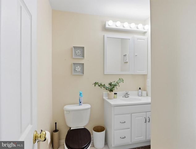 308 BROOKFIELD RD, Pasadena, MD 21122