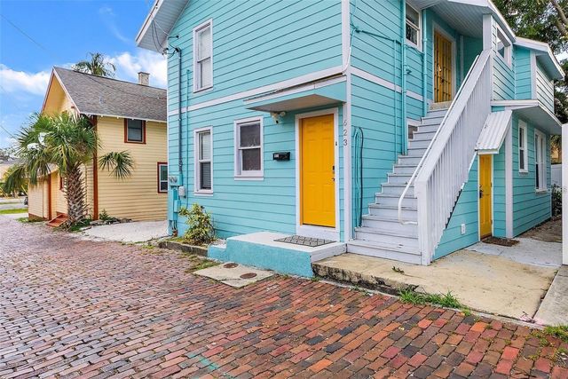 623 MOUND PARK WAY S, St Petersburg, FL 33701