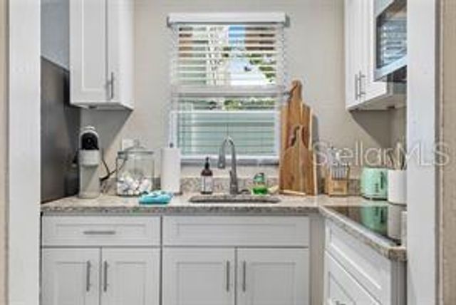 623 MOUND PARK WAY S, St Petersburg, FL 33701