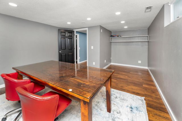 2710 18th Street S, Moorhead, MN 56560