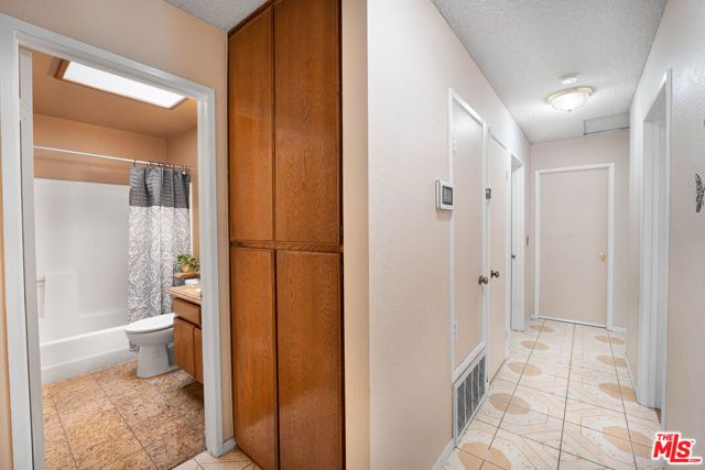 37603 Melton Avenue, Palmdale, CA 93550
