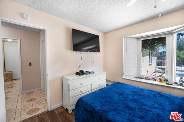 37603 Melton Avenue, Palmdale, CA 93550