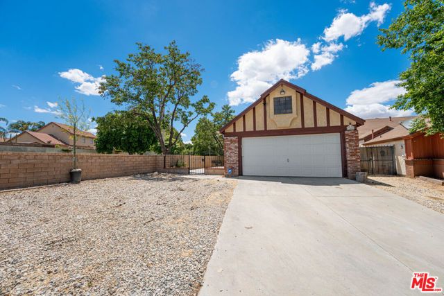37603 Melton Avenue, Palmdale, CA 93550