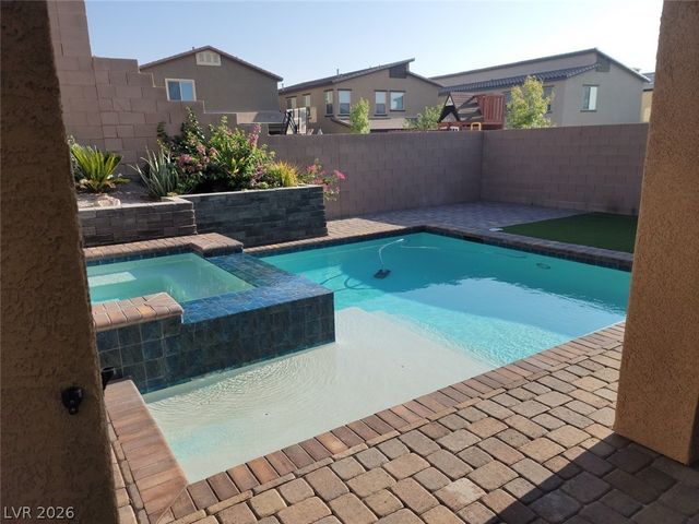 2919 Tremont Avenue, Henderson, NV 89052