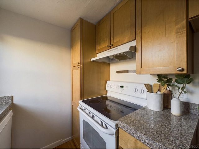 830 E 11th Ave 103, Denver, CO 80218