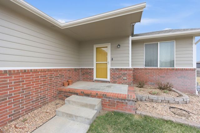 2315 S Rogers, Wichita, KS 67235