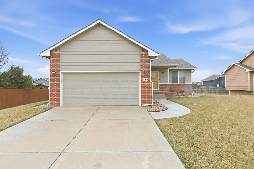 2315 S Rogers, Wichita, KS 67235