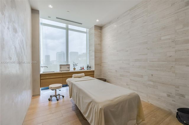 3131 NE 7th Avenue 4102, Miami, FL 33137